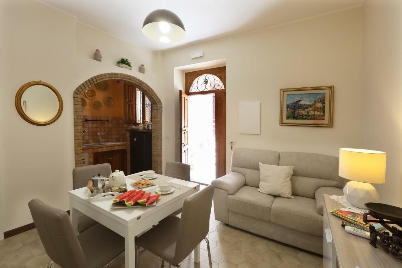Appartement Trinacria House à Taormine Extérieur photo