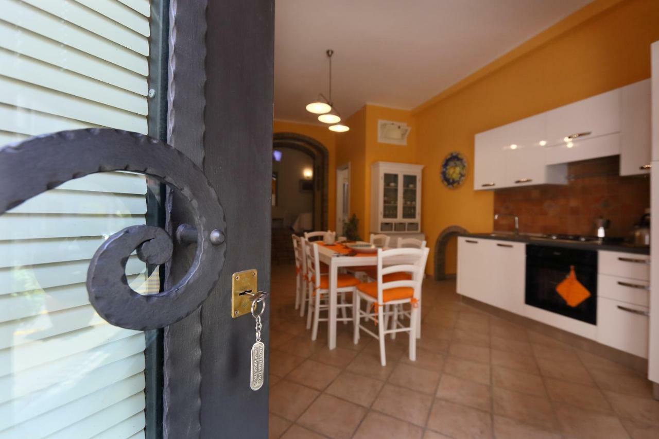 Appartement Trinacria House à Taormine Extérieur photo